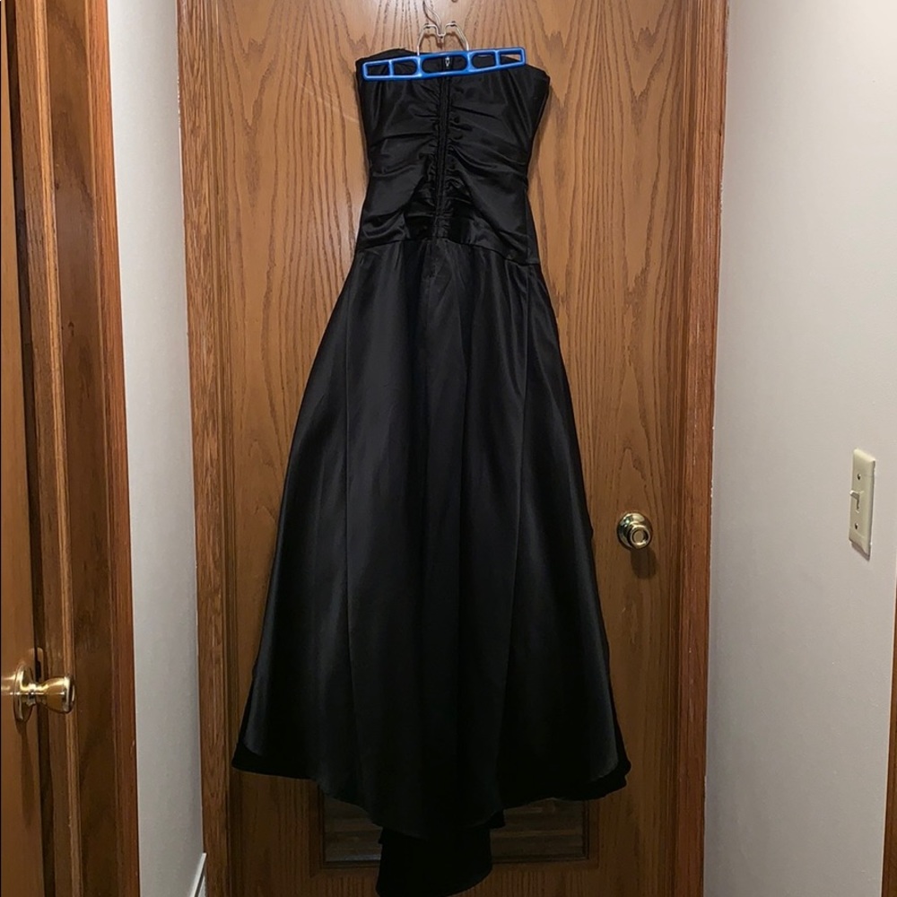 💃🏼Special Occasion dress💃🏼 - Picture 4 of 8
